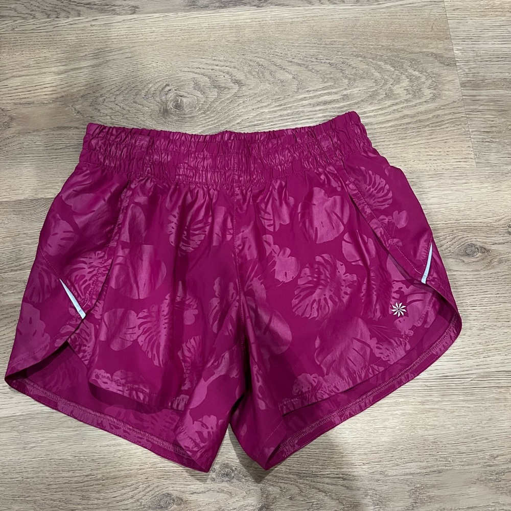 Athleta Workout Racer Run Shorts 4”